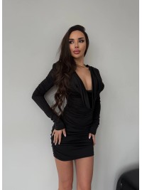 Сукня міні з вираженним декольте чорного кольору 36052