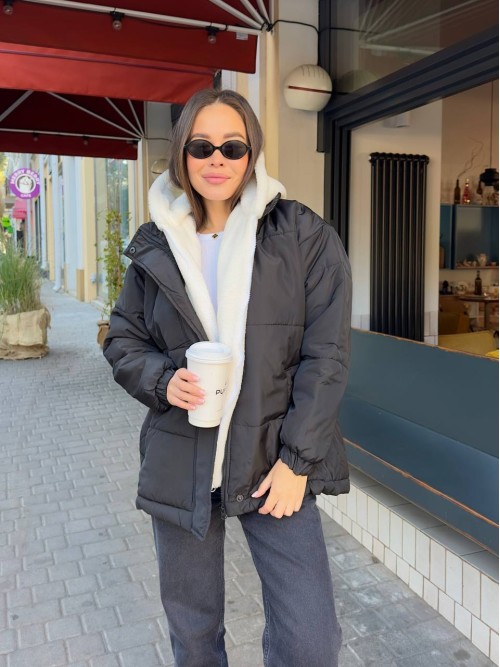 Жіноча зимова куртка чорного кольору 36058