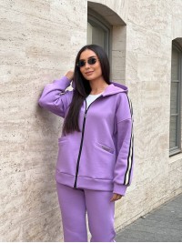 Жіночий теплий костюм із змійкою лілового кольору 25639