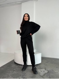 Жіночий повсякденний костюм чорного кольору 26126