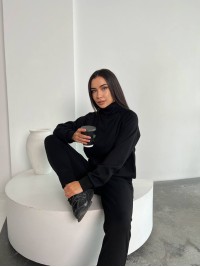 Жіночий повсякденний костюм чорного кольору 26126