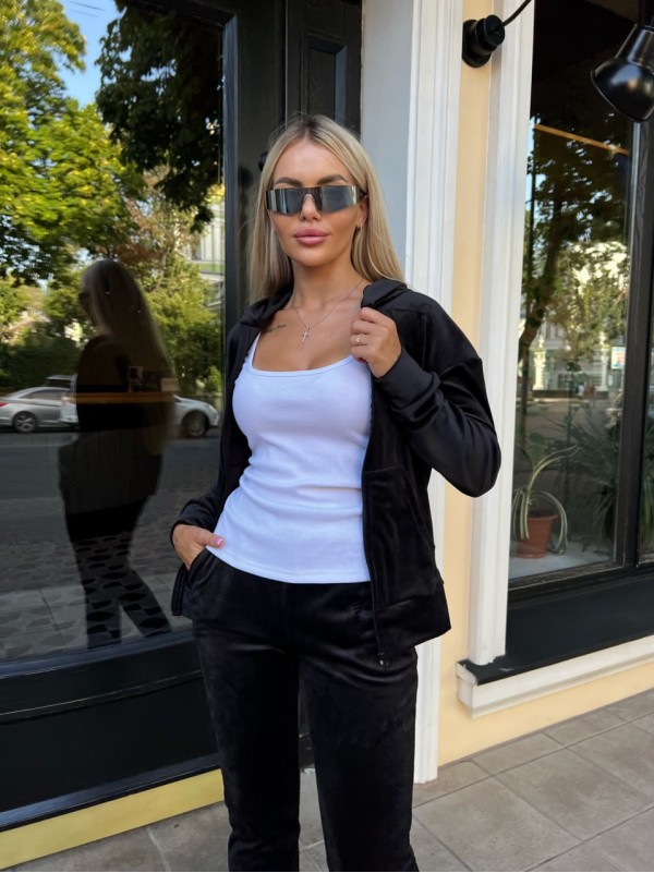 Жіночий велюровий костюм чорного кольору 26286