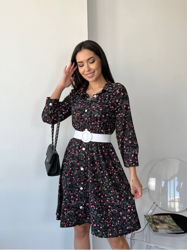 Сукня з поясом чорного кольору 26882