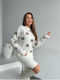Жіночий в'язаний костюм молочного кольору 26936