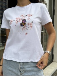 Жіноча футболка з принтом квiтiв, бiлого кольору 27208