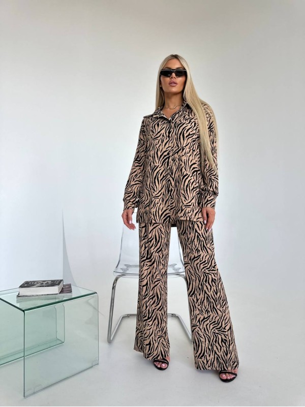 Жіночий прогулянковий костюм кольору бежевої зебри 27390