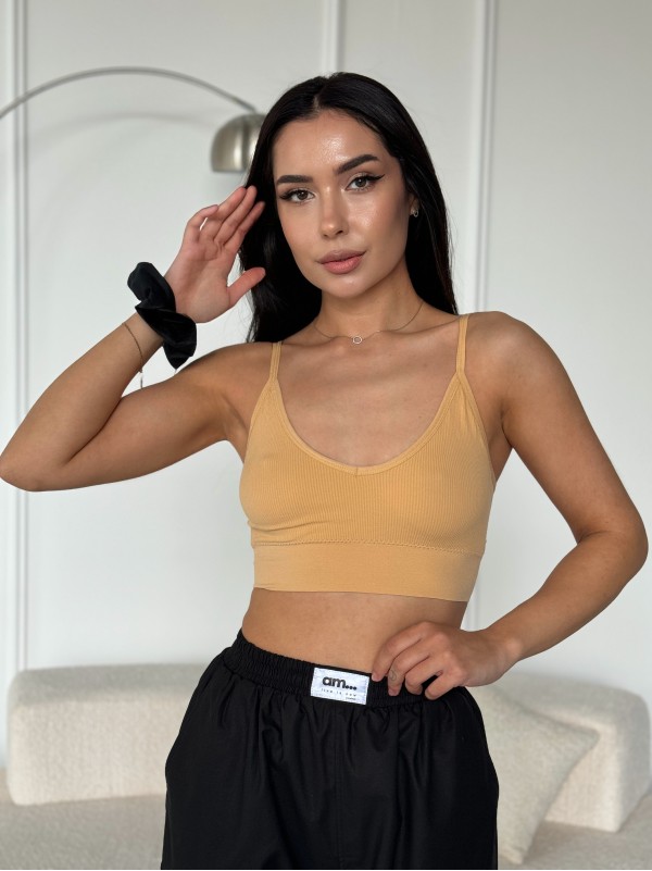 Жіночій топ бежевого кольору 27454