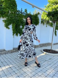 Сукня чорного кольору 27835