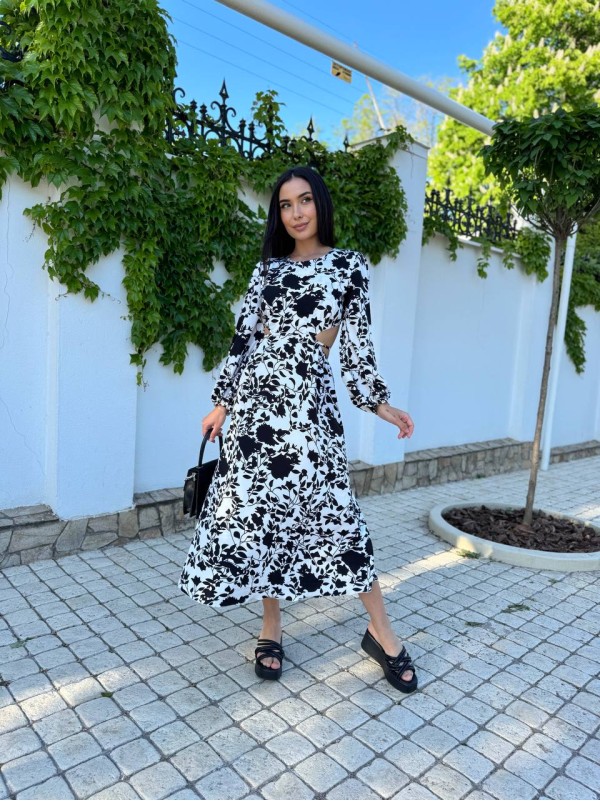 Сукня чорного кольору 27835