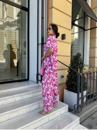 Прогулянковий костюм малинового кольору 28059