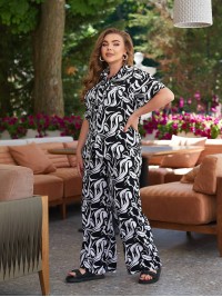 Прогулянковий костюм чорного кольору 28078