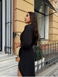 Жіноча сукня з поясом чорного кольору 28306