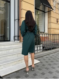 Жіноча сукня з поясом смарагдового кольору 28308