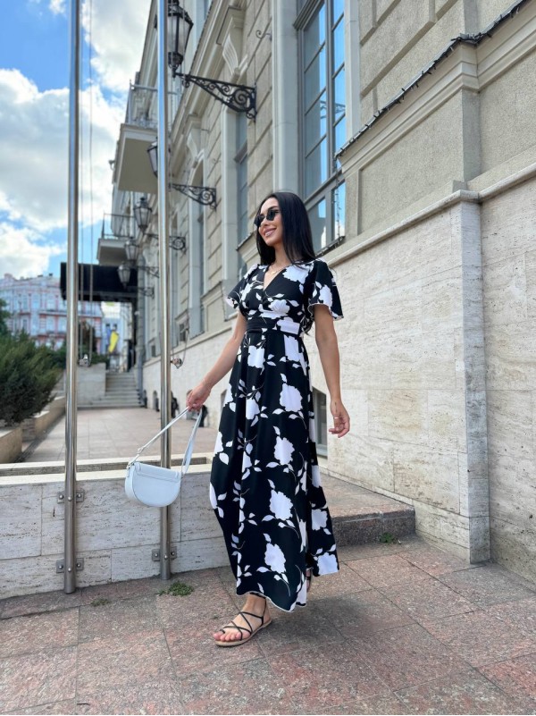 Прогулянкова жіноча сукня чорного кольору 28367