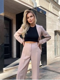 Костюм двійка, бежевого кольору 28631