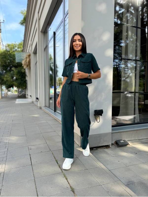 Жіночий прогулянковий костюм з мікро-вельвету смарагдового кольору 28721