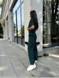 Жіночий прогулянковий костюм з мікро-вельвету смарагдового кольору 28721