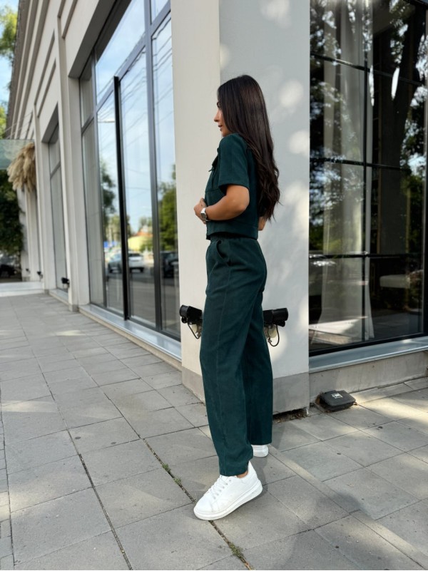 Жіночий прогулянковий костюм з мікро-вельвету смарагдового кольору 28721