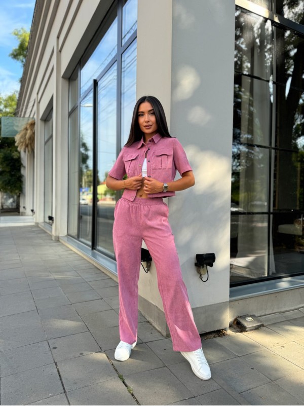 Жіночий прогулянковий костюм з мікро-вельвету пудрового кольору 28724