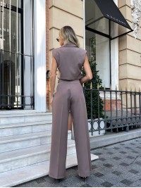 Стильний класичний костюм кавового кольору 28741