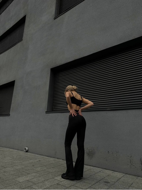 Стильні штани-лосiни чорного кольору 28816