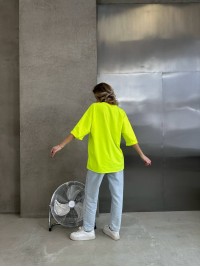 Базова, яскрава футболка жовтого кольору 28837