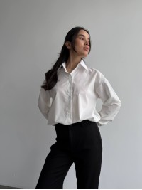 Базова, котонова сорочка оверсайз білого кольору 28842