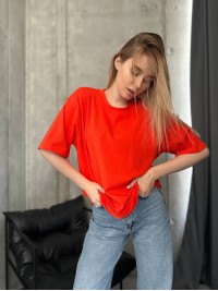 Стильна футболка з написом на спині зі страз помаранчевого кольору 28847