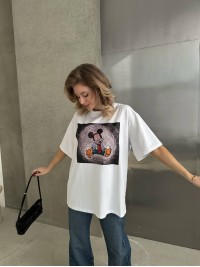 Бавовняна футболка з принтом білого кольору 28851