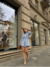 Витончена легка сукня блакитного кольору 28872