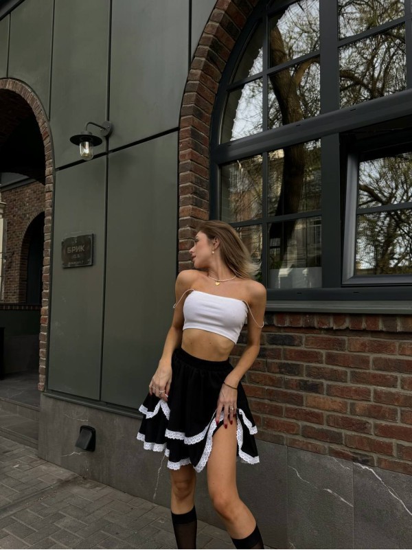 Неймовірно повітряна спідниця чорного кольору 28878