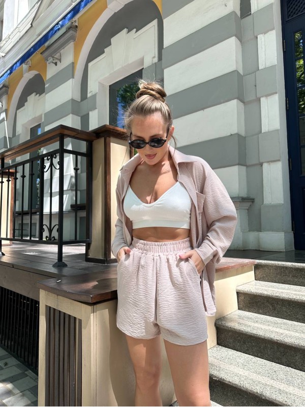 Легкий костюм 2-ка із шортами бежевого кольору 28904