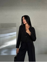 Стильний класичний костюм чорного кольору 29008