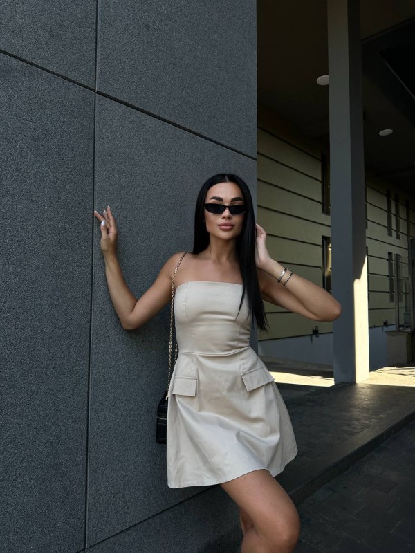 Базова сукня міні бежевого кольору 29036