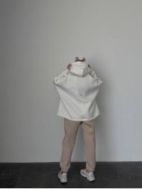 Стильний та вільний худі з вишивкою "Mriya" білого кольору 29053