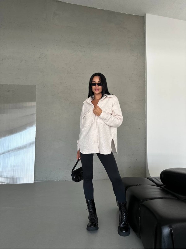 Тепла сорочка оверсайз молочного кольору 29075