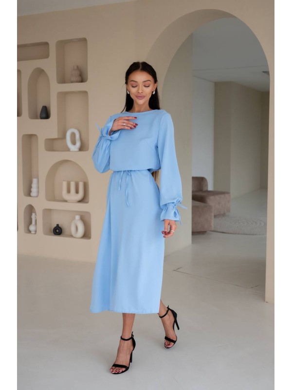 Романтична сукня міді блакитного кольору 29087
