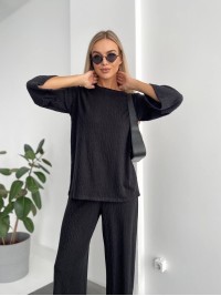 Жіночий прогулянковий костюм вільного крою чорного кольору 29210