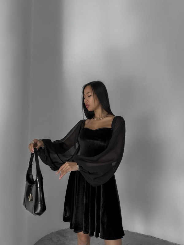 Ошатна оксамитова сукня чорного кольору 29252