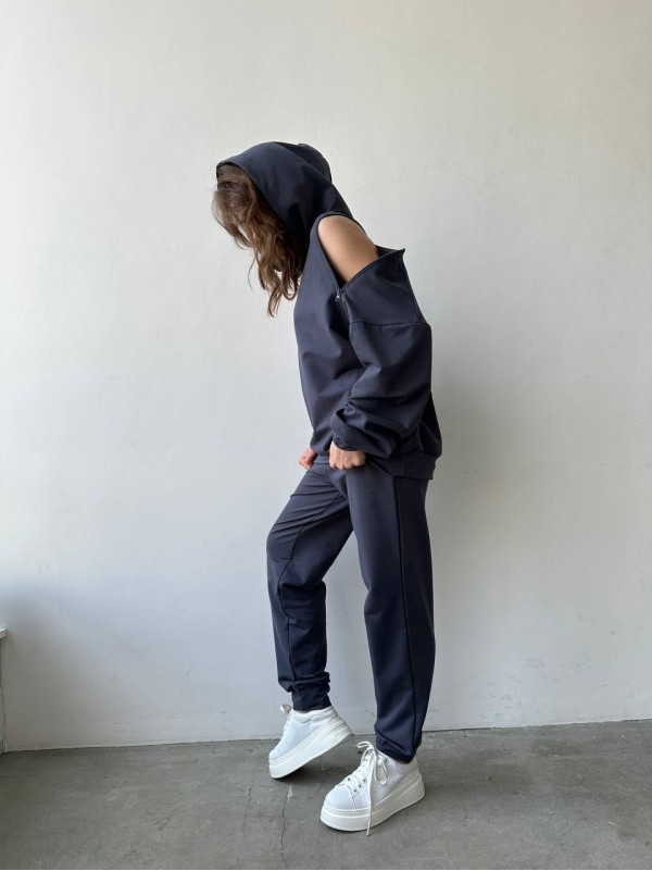 Жіночий повсякденний костюм сірого кольору 29270