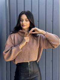 Укорочений жіночий светр на блискавці бежевого кольору 29285