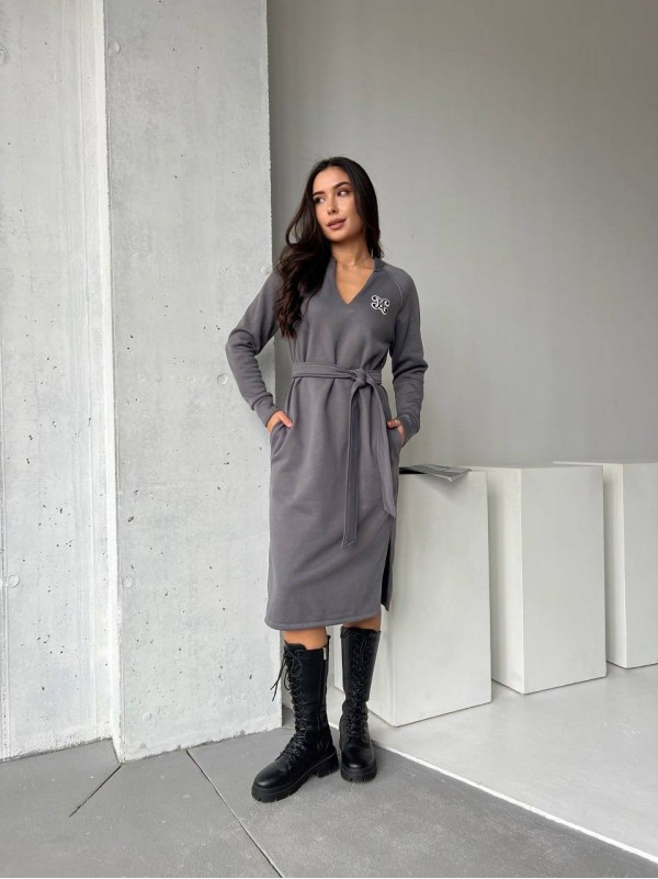 Сукня з поясом на флісі графітового кольору 29377