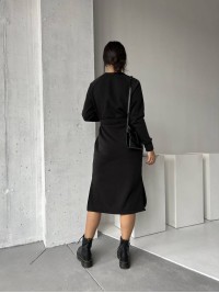 Сукня з поясом на флісі чорного кольору 29378