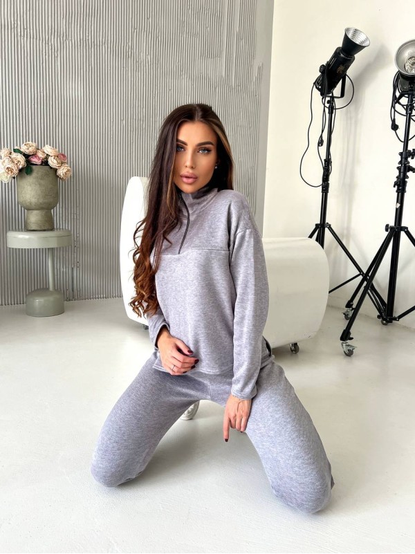 Жіночий теплий костюм із ангори сірого кольору 29622