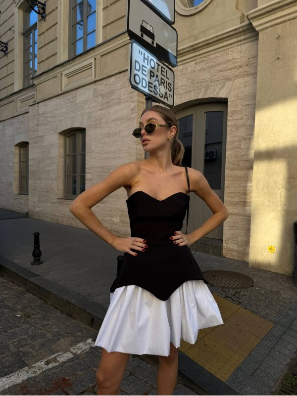 Жіночий комплект (спідниця+корсет) чорного кольору 29639