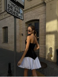 Жіночий комплект (спідниця+корсет) чорного кольору 29639