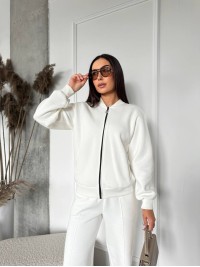 Жіночий теплий костюм на змійці молочного кольору 29778