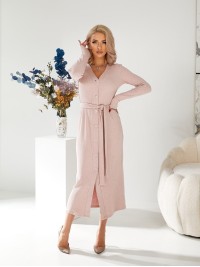 В'язана сукня міді на гудзиках пудрового кольору 29787